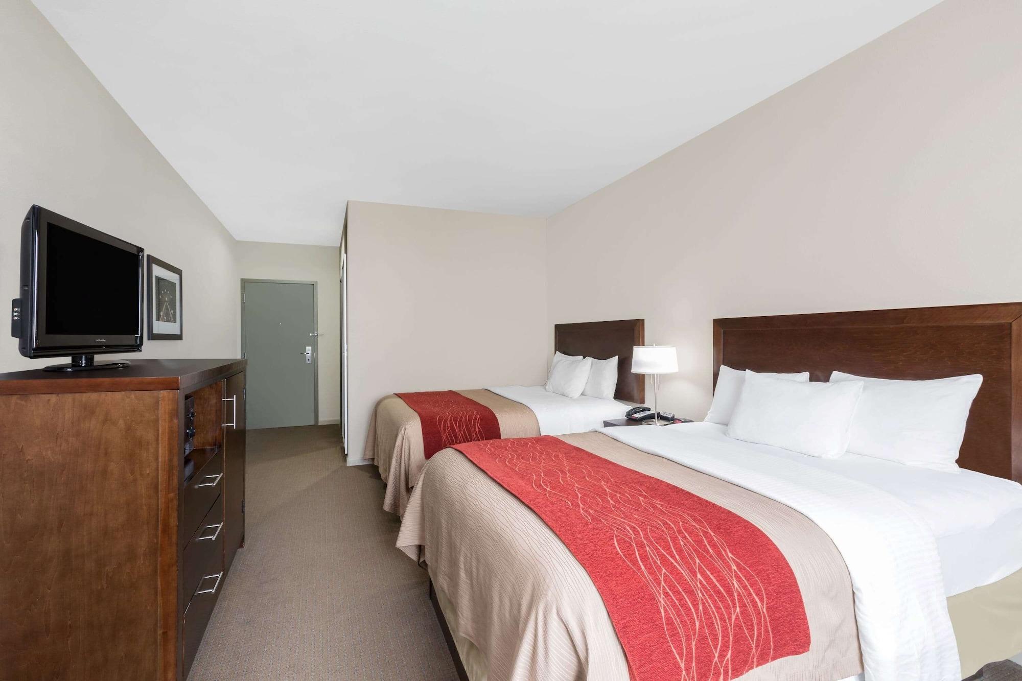 Hotel Baymont By Wyndham Columbus Esterno foto