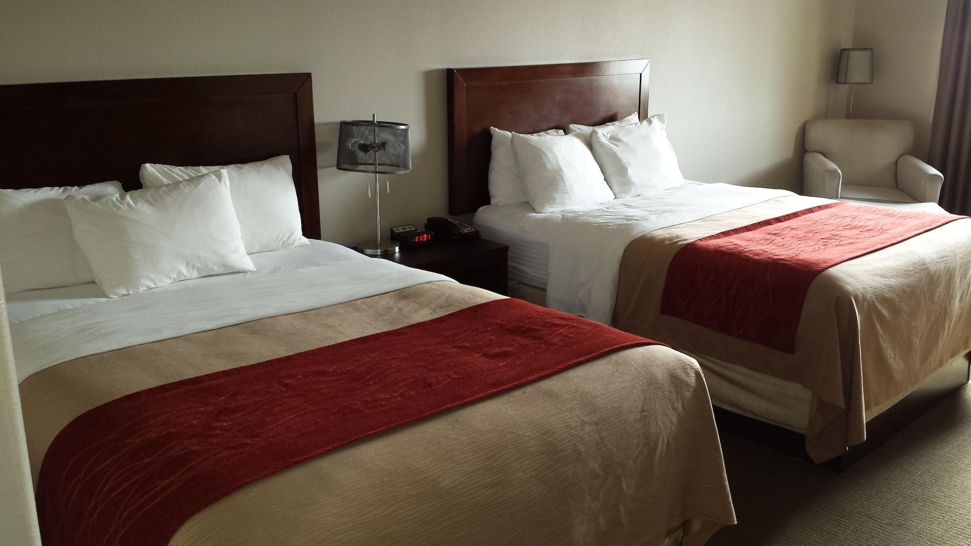 Hotel Baymont By Wyndham Columbus Esterno foto