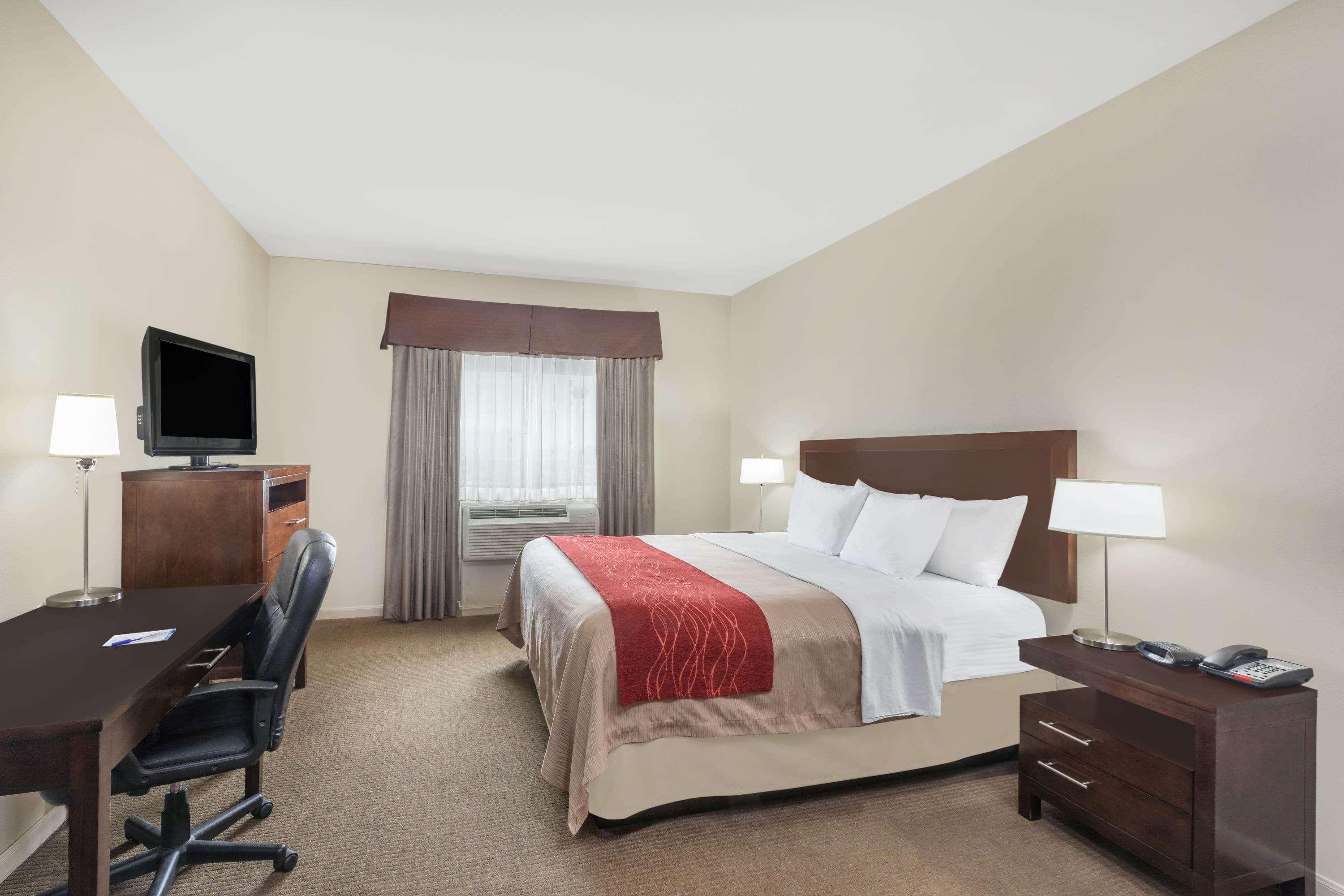 Hotel Baymont By Wyndham Columbus Esterno foto