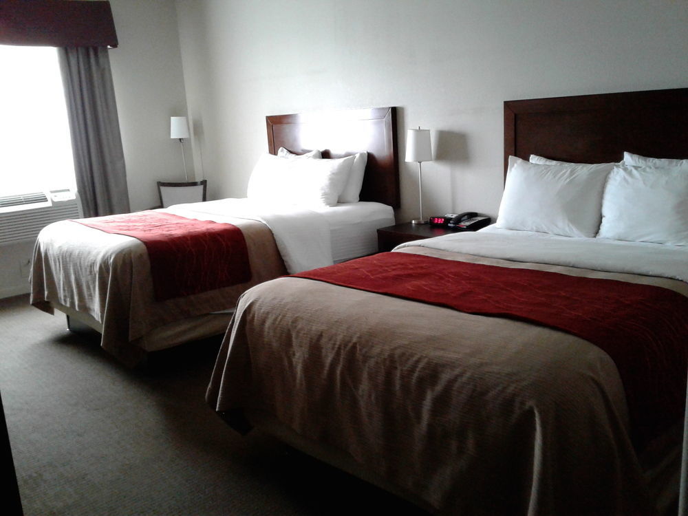 Hotel Baymont By Wyndham Columbus Esterno foto